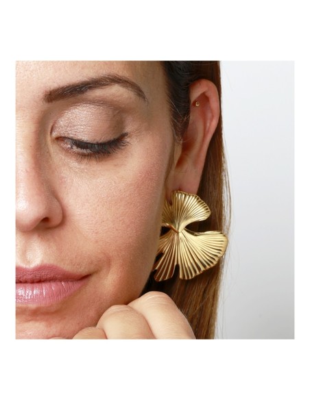 PENDIENTES ACERO DORADO HOJA DE GINKGO BILOBA